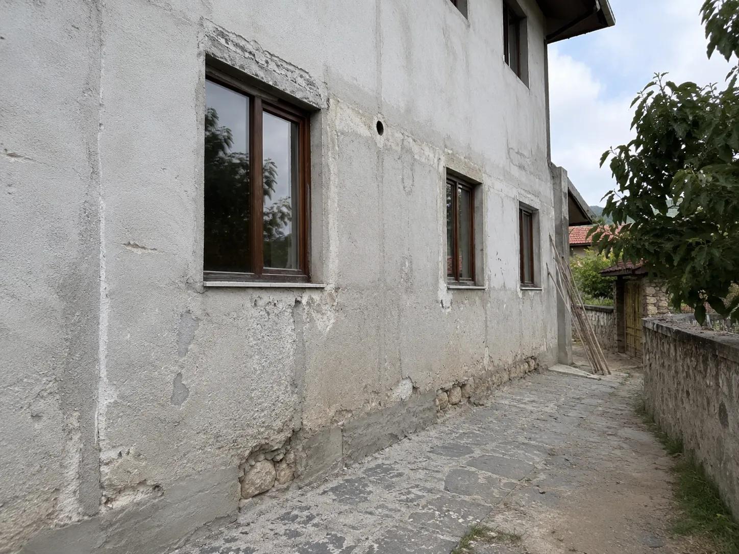 doğal taş örme öncesi dış yüzey görünümü