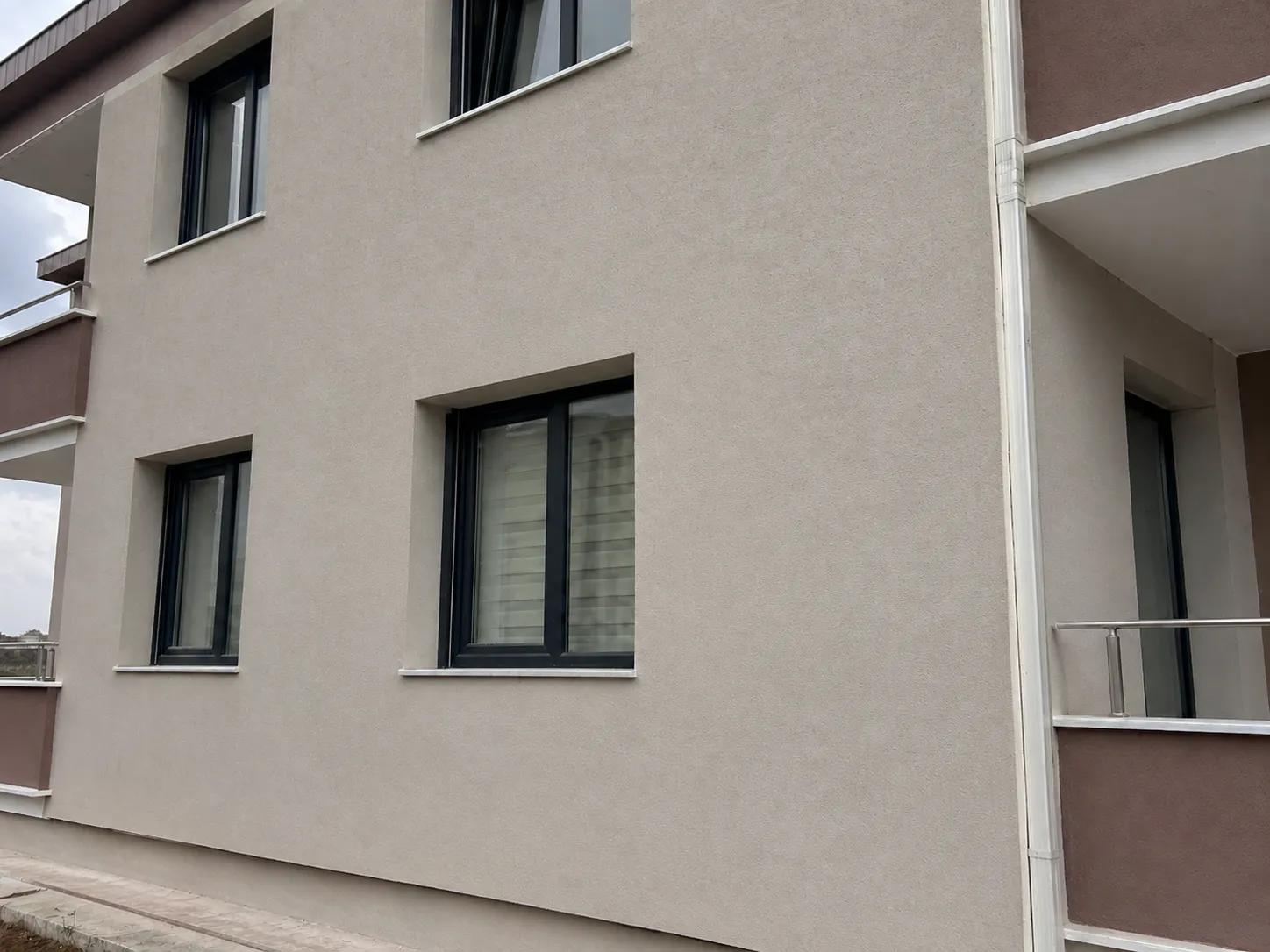 Fileli sıva uygulanmış cephe