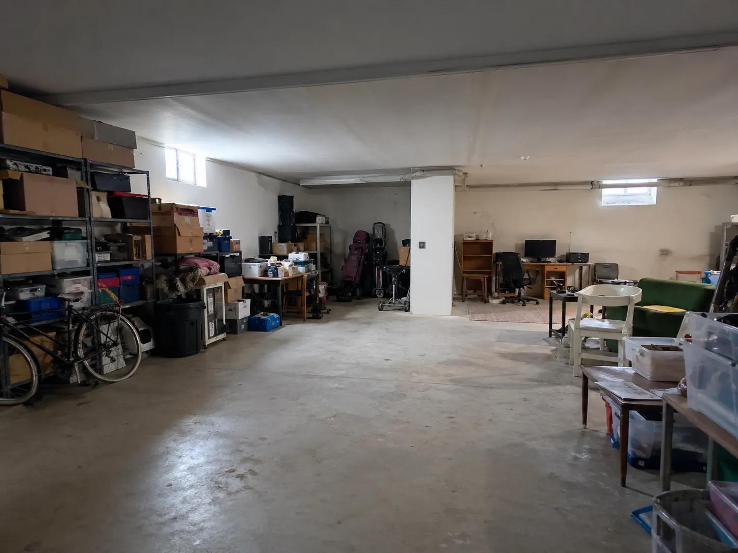 Alçıpan bölme ile ayrılmış alan